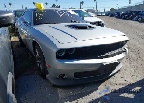 2019 Dodge Challenger R/T z USA, uszkodzony, nr VIN 2C3CDZBT8KH618439
